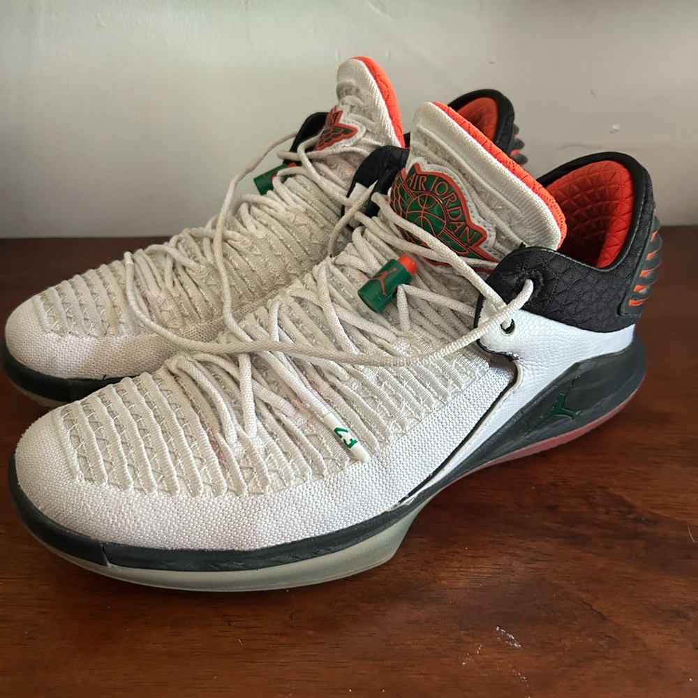 Nike Air Jordan 32 XXXII Low Gatorade - Picture 1 of 7